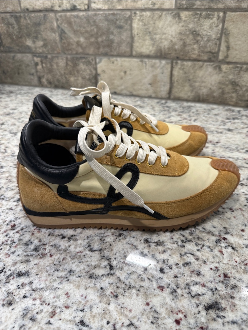 LOEWE Flow Runner Suede And Leather Sneakers Size 41. - Picture 2 of 14